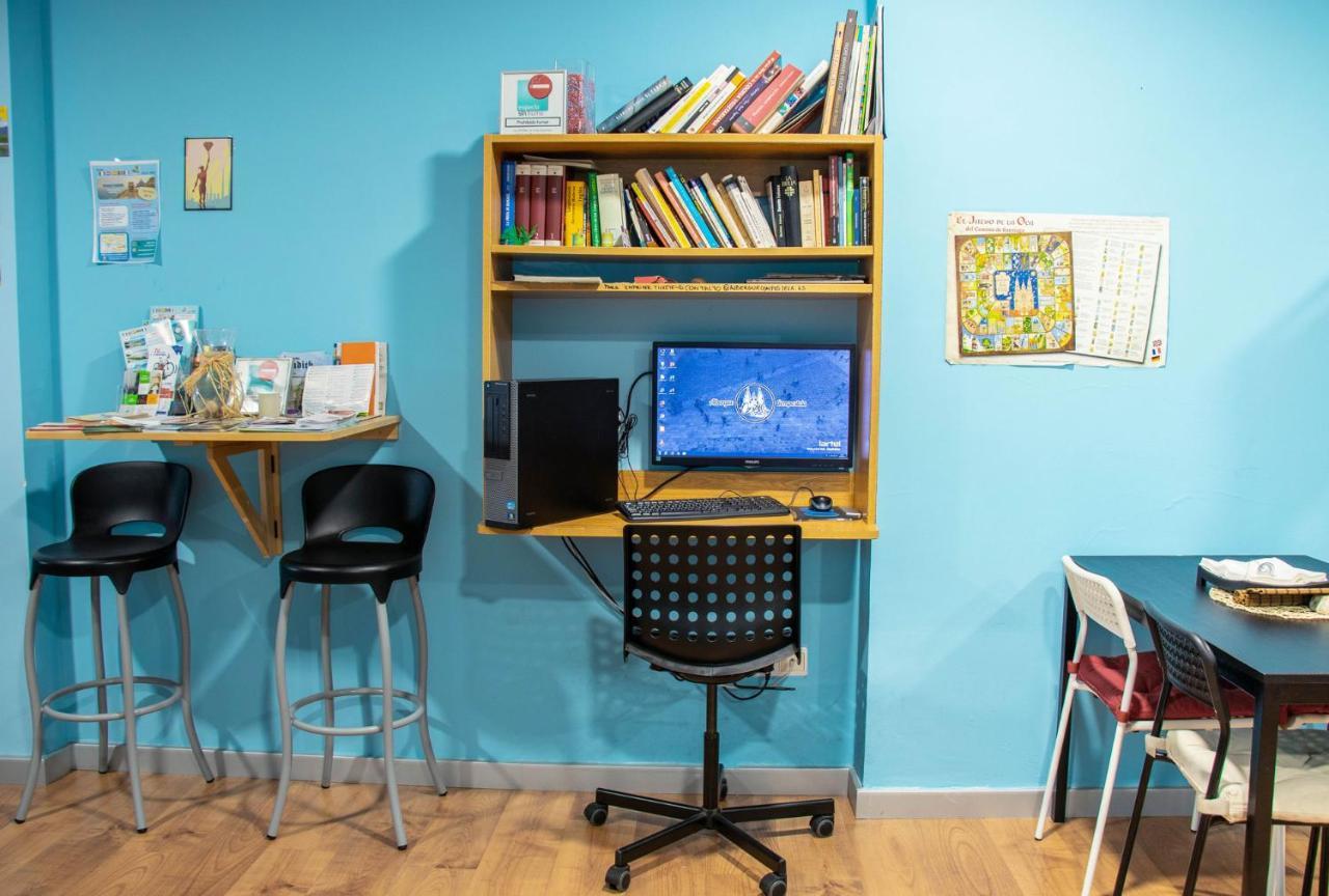 Albergue Compostela 산티아고데콤포스텔라 외부 사진