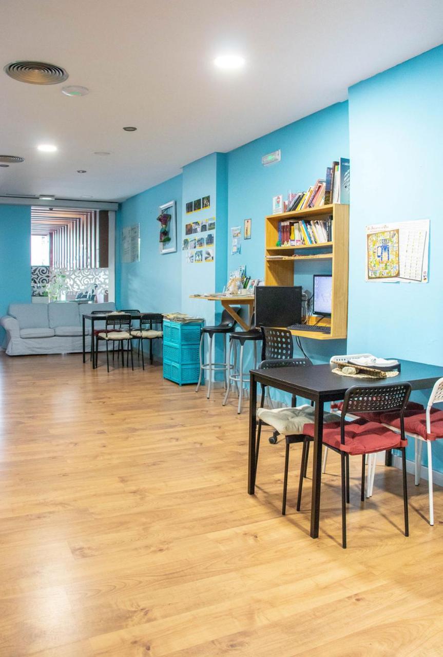 Albergue Compostela 산티아고데콤포스텔라 외부 사진